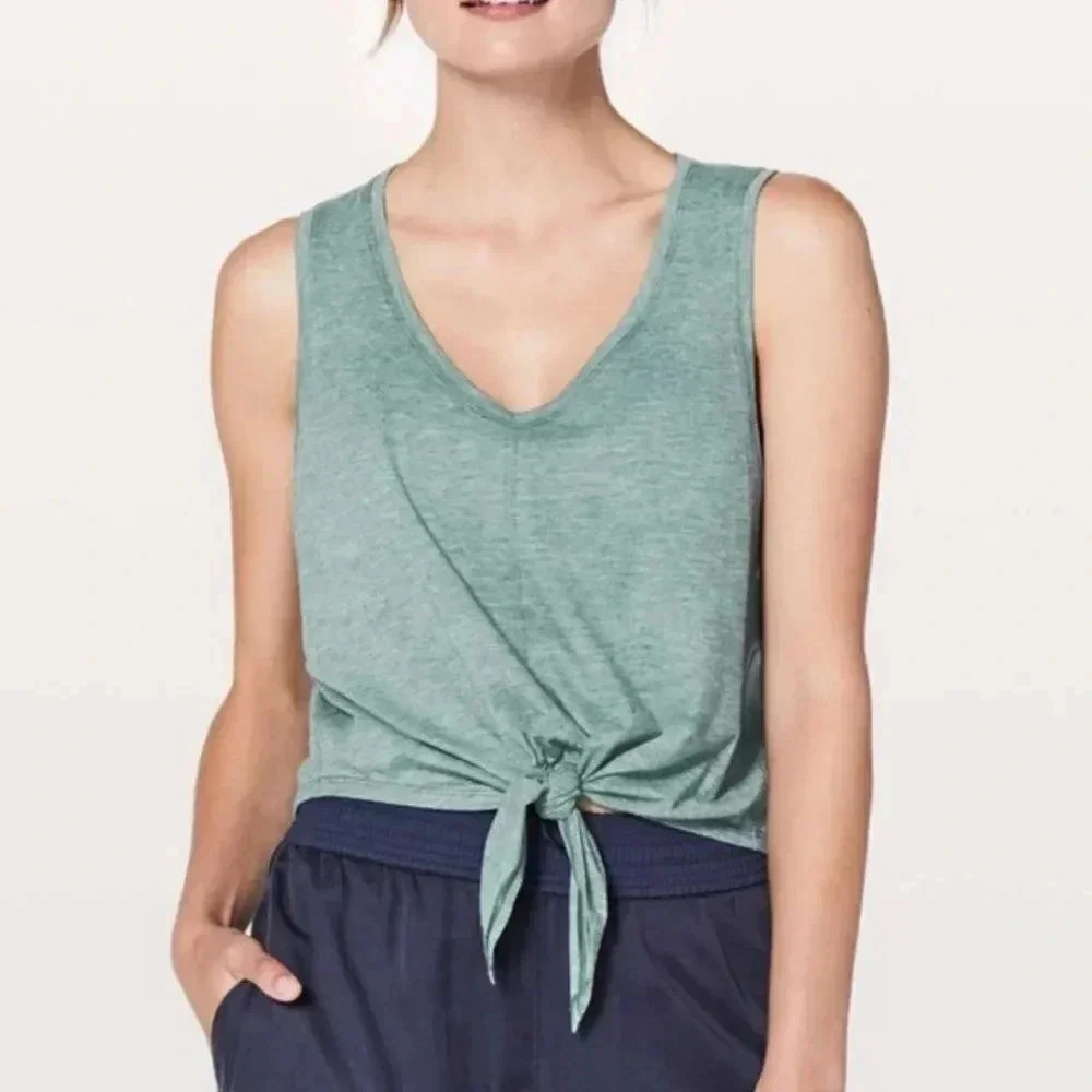 Lululemon Knot Gonna Fly Knotted Cropped Tank